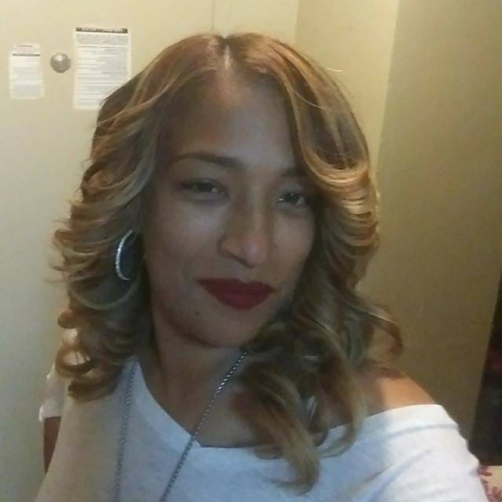 Meet your Posher, Maribel